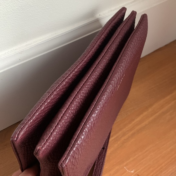 Aritzia Auxiliary romeyn burgundy bag - Picture 6 of 6